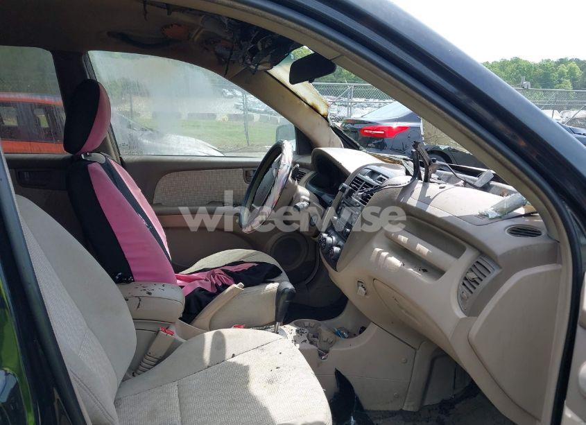 Photo 5 of 2007 Kia Sportage LX (VIN KNDJF724677429432)