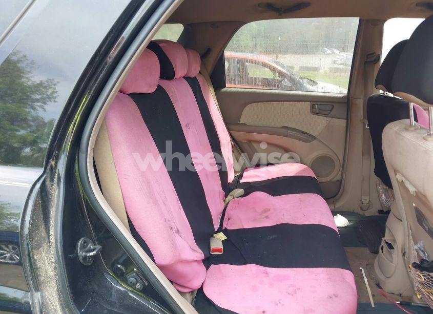 Photo 8 of 2007 Kia Sportage LX (VIN KNDJF724677429432)