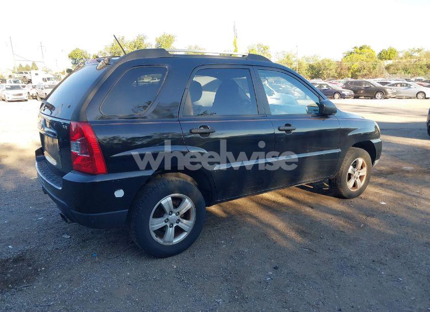 Photo 4 of 2009 Kia Sportage LX (VIN KNDJF724797627178)