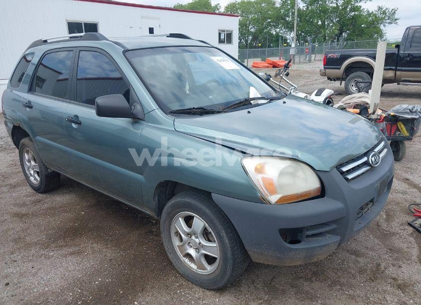 2008 Kia Sportage LX (VIN KNDJF724887471618) main photo