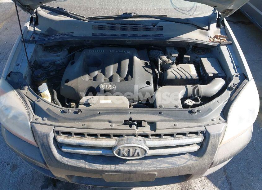 Photo 10 of 2007 Kia Sportage LX (VIN KNDJF724977376659)