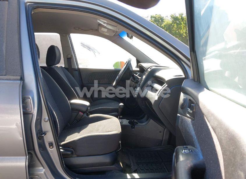 Photo 5 of 2007 Kia Sportage LX (VIN KNDJF724977376659)