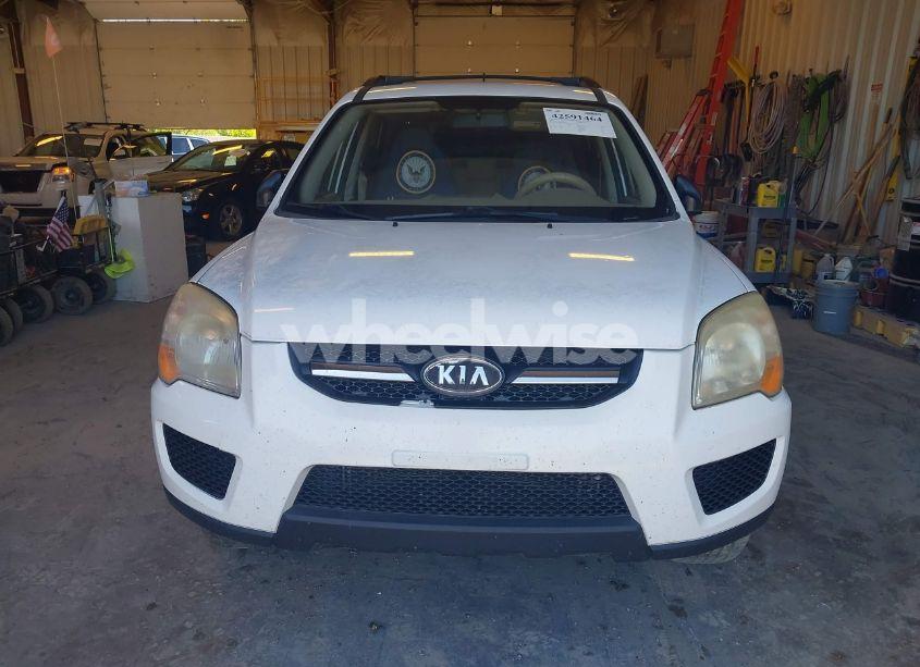 Photo 6 of 2009 Kia Sportage LX (VIN KNDJF724X97611007)