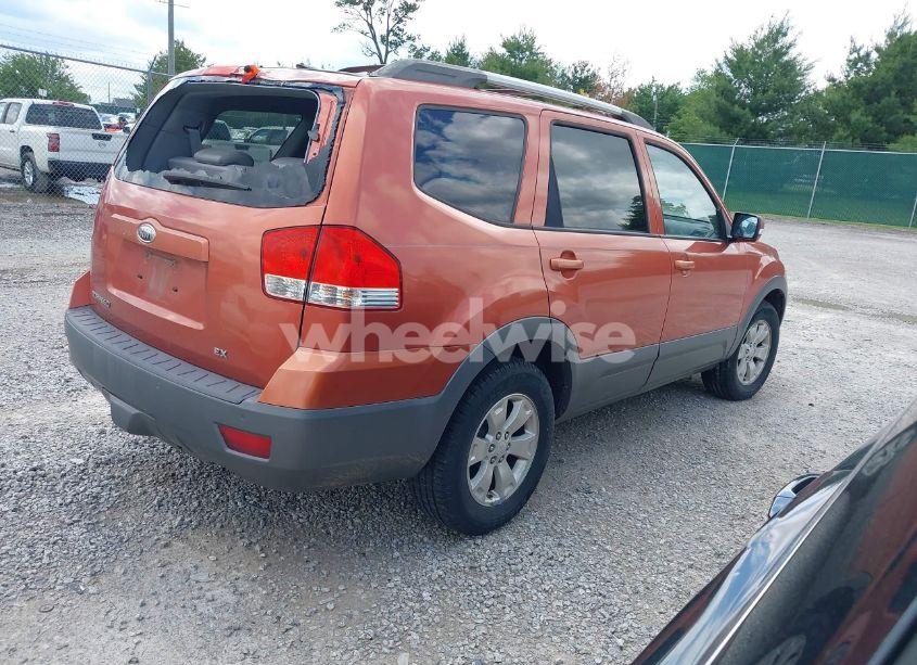 Photo 4 of 2009 Kia Borrego EX V6 (VIN KNDJH741995014956)