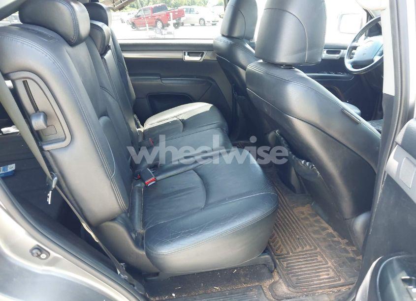 Photo 8 of 2009 Kia Borrego EX V8 (VIN KNDJJ742595023828)