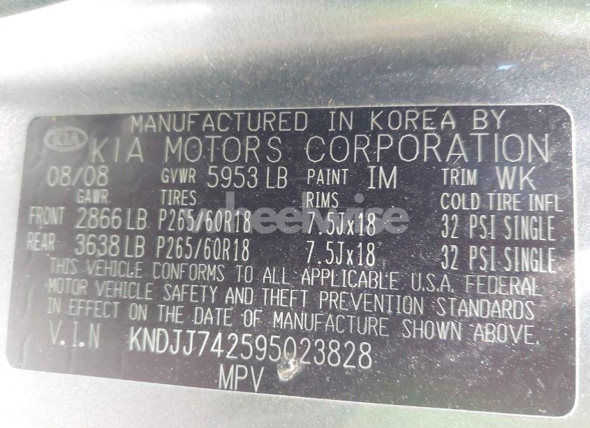 Photo 9 of 2009 Kia Borrego EX V8 (VIN KNDJJ742595023828)