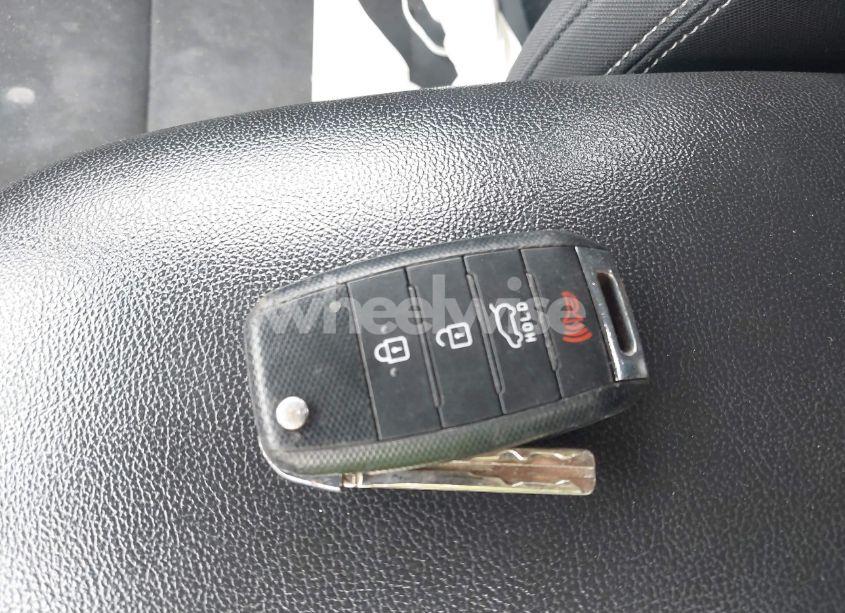 Photo 11 of 2014 Kia Soul (VIN KNDJN2A20E7002265)