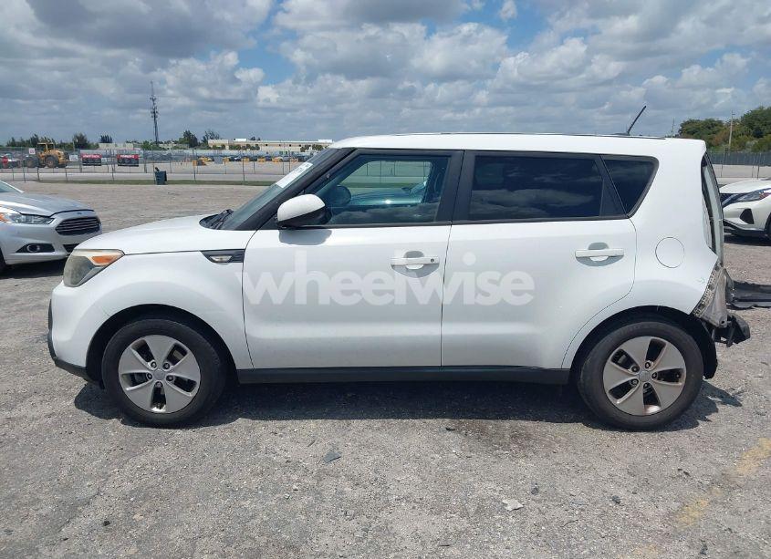 Photo 15 of 2014 Kia Soul N/A (VIN KNDJN2A20E7739613)