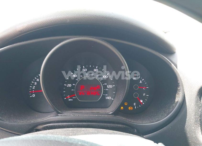 Photo 7 of 2014 Kia Soul N/A (VIN KNDJN2A20E7739613)