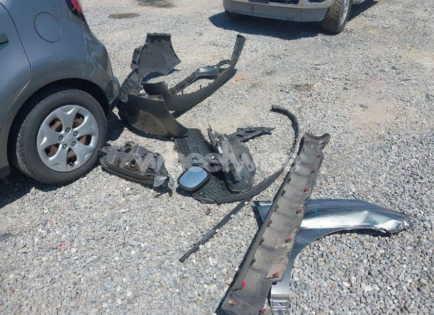 Photo 12 of 2015 Kia Soul (VIN KNDJN2A20F7236200)