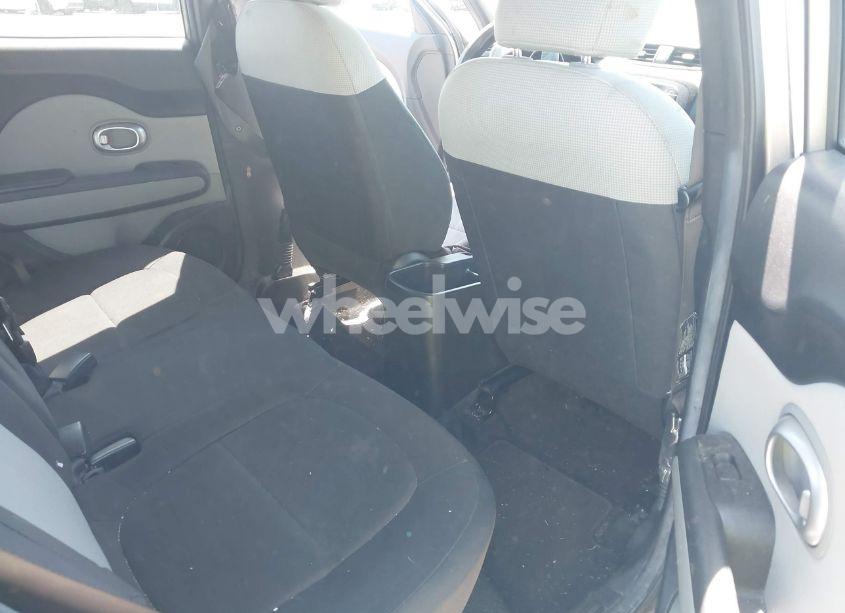 Photo 8 of 2015 Kia Soul (VIN KNDJN2A20F7236200)