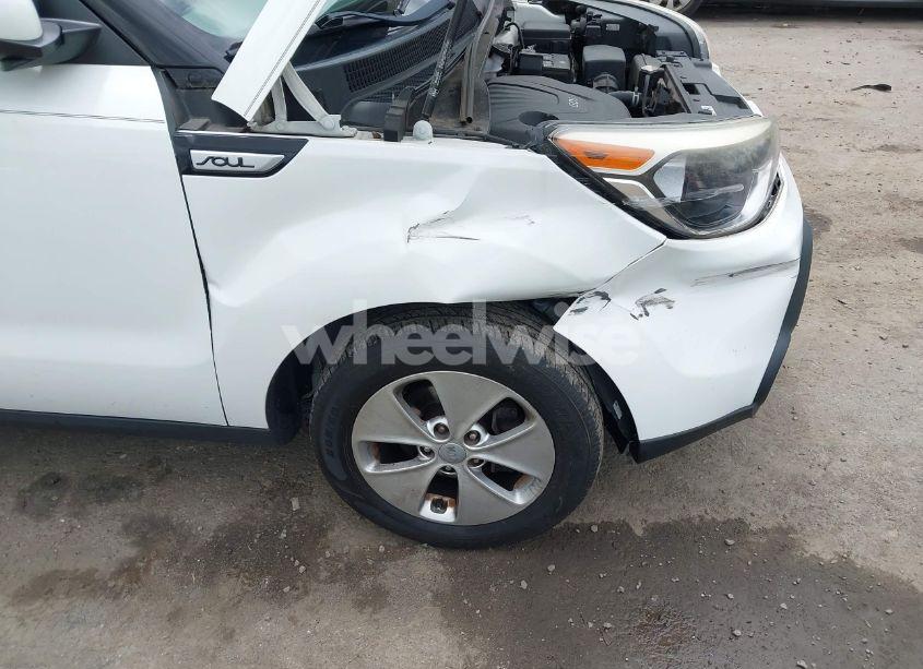 Photo 12 of 2016 Kia Soul (VIN KNDJN2A20G7284751)