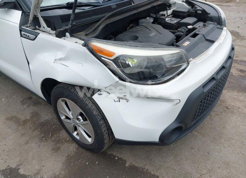 Photo 6 of 2016 Kia Soul (VIN KNDJN2A20G7284751)