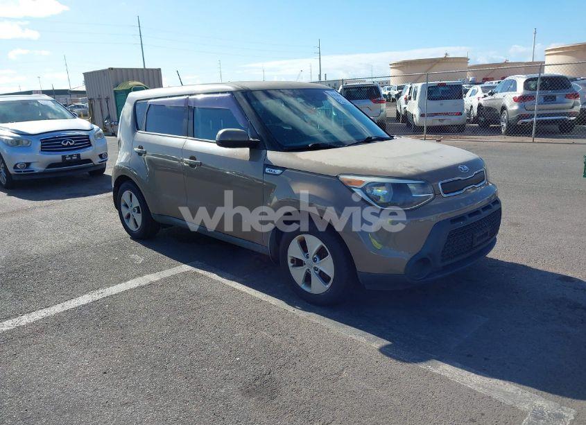 2016 Kia Soul (VIN KNDJN2A20G7331874) main photo