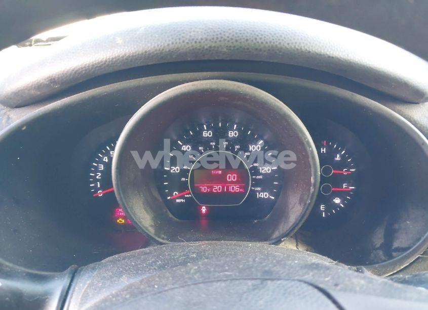 Photo 7 of 2017 Kia Soul (VIN KNDJN2A20H7883246)