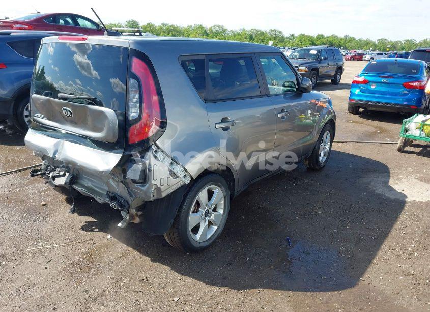 Photo 4 of 2018 Kia Soul (VIN KNDJN2A20J7544041)