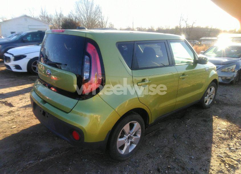 Photo 4 of 2019 Kia Soul (VIN KNDJN2A20K7915734)
