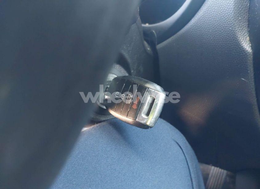 Photo 11 of 2014 Kia Soul N/A (VIN KNDJN2A21E7047456)