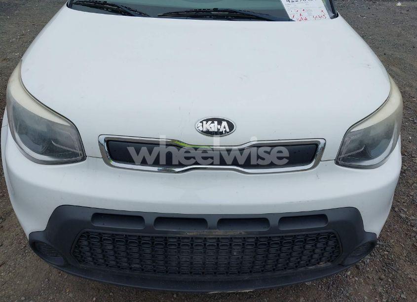 Photo 6 of 2014 Kia Soul N/A (VIN KNDJN2A21E7057727)