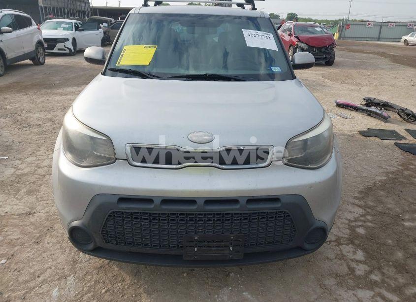 Photo 13 of 2014 Kia Soul (VIN KNDJN2A21E7727292)