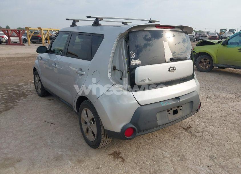 Photo 3 of 2014 Kia Soul (VIN KNDJN2A21E7727292)