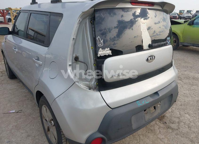 Photo 6 of 2014 Kia Soul (VIN KNDJN2A21E7727292)