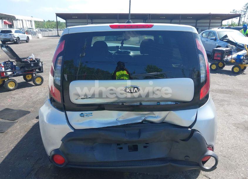 Photo 16 of 2015 Kia Soul (VIN KNDJN2A21F7752906)
