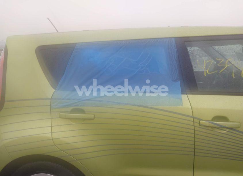 Photo 6 of 2015 Kia Soul ! (VIN KNDJN2A21F7759497)