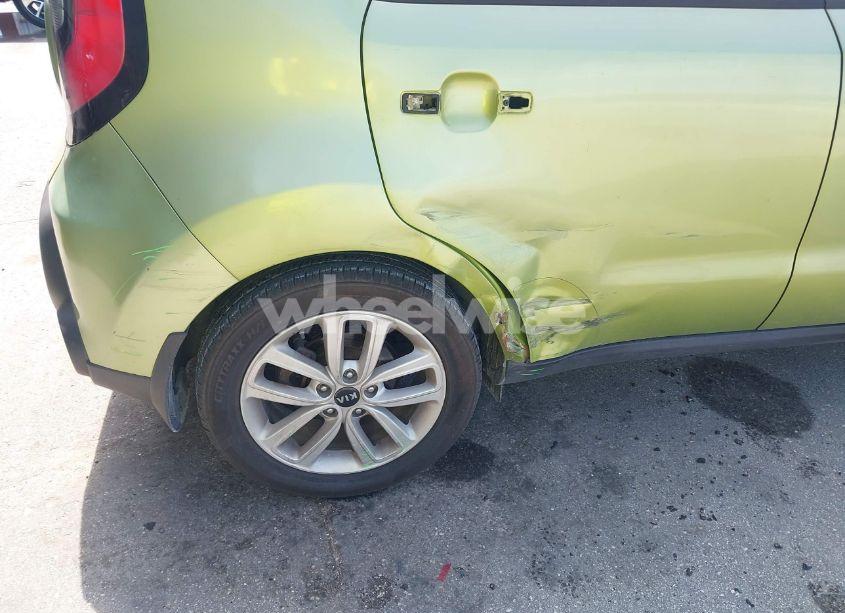 Photo 6 of 2015 Kia Soul (VIN KNDJN2A21F7763226)