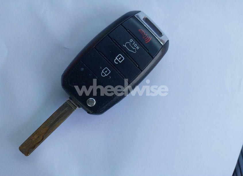 Photo 11 of 2015 Kia Soul ! (VIN KNDJN2A21F7787199)