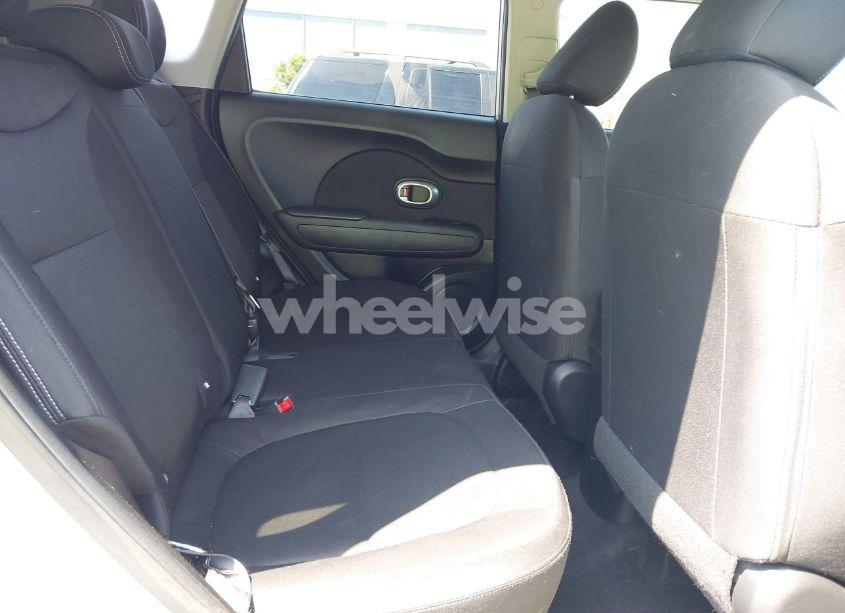 Photo 8 of 2015 Kia Soul ! (VIN KNDJN2A21F7787199)