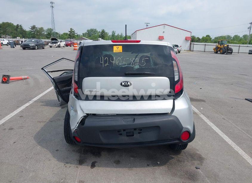 Photo 16 of 2015 Kia Soul (VIN KNDJN2A21F7803305)