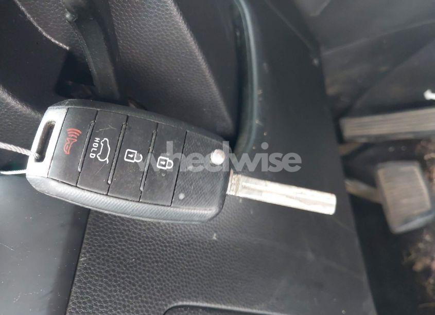 Photo 11 of 2016 Kia Soul (VIN KNDJN2A21G7289568)