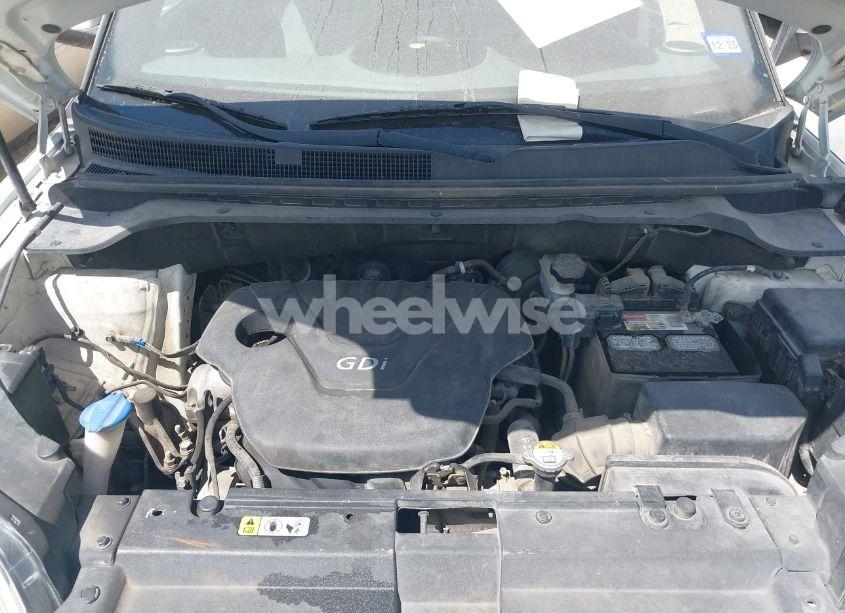 Photo 10 of 2016 Kia Soul (VIN KNDJN2A21G7296276)