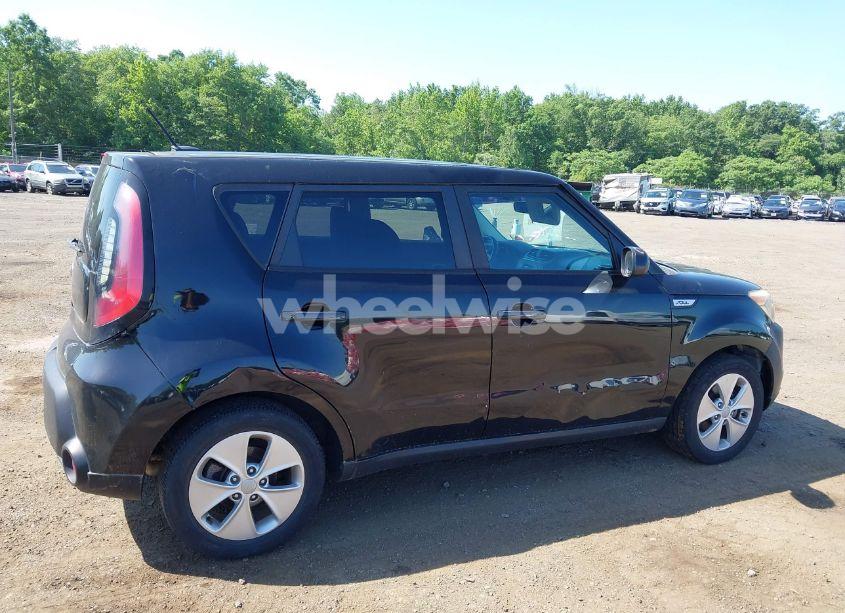 Photo 12 of 2016 Kia Soul (VIN KNDJN2A21G7345248)