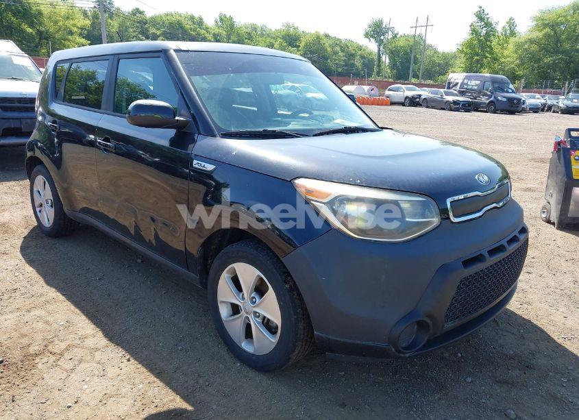 Photo 6 of 2016 Kia Soul (VIN KNDJN2A21G7345248)