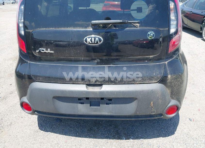 Photo 6 of 2016 Kia Soul (VIN KNDJN2A21G7402662)
