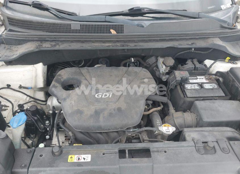 Photo 10 of 2016 Kia Soul (VIN KNDJN2A21G7405562)