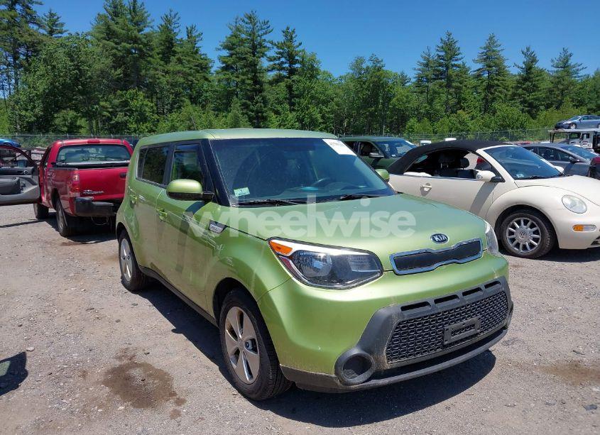 2016 Kia Soul (VIN KNDJN2A21G7871220) main photo