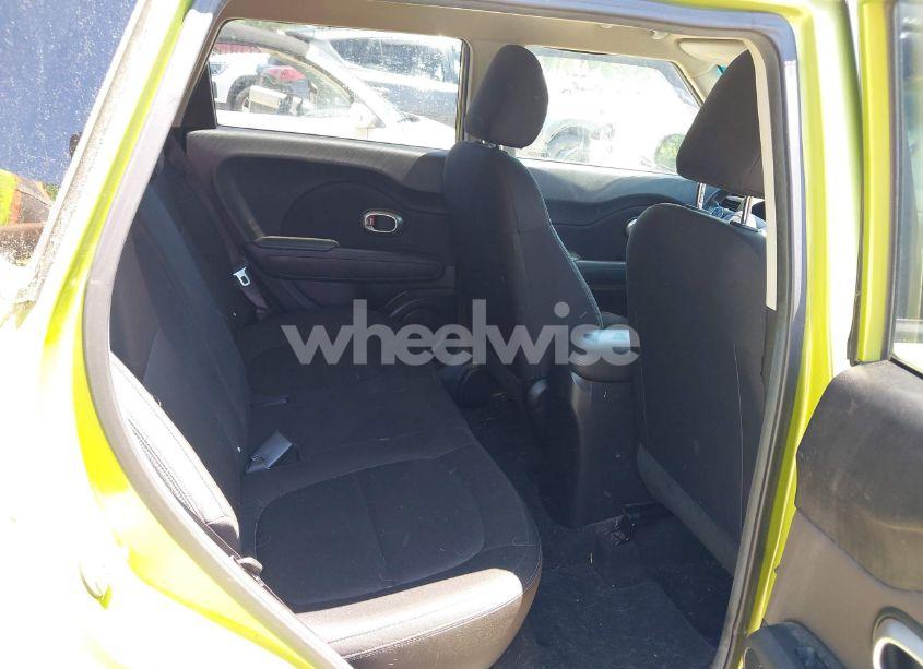 Photo 8 of 2016 Kia Soul (VIN KNDJN2A21G7871220)