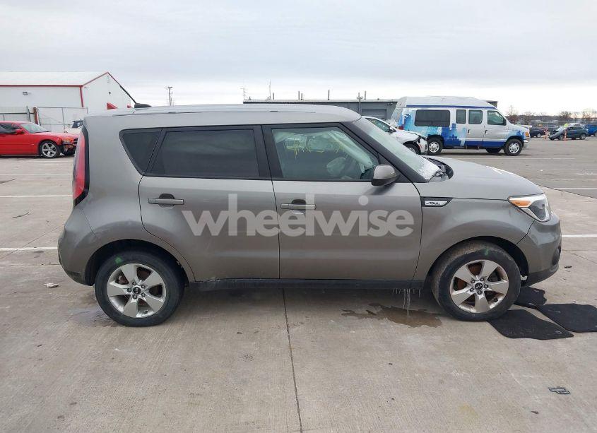 Photo 13 of 2017 Kia Soul (VIN KNDJN2A21H7423254)