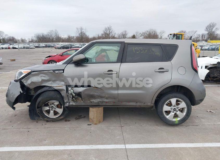 Photo 14 of 2017 Kia Soul (VIN KNDJN2A21H7423254)