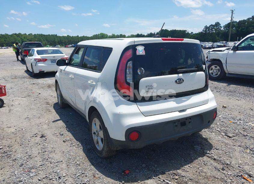 Photo 3 of 2017 Kia Soul (VIN KNDJN2A21H7484863)