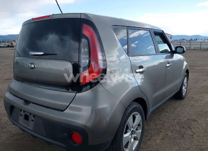 Photo 4 of 2017 Kia Soul (VIN KNDJN2A21H7485348)