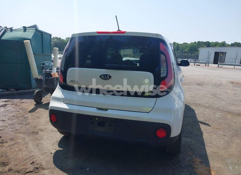 Photo 16 of 2019 Kia Soul (VIN KNDJN2A21K7008670)