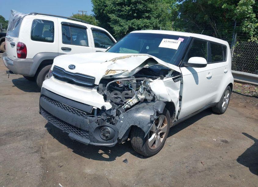 Photo 6 of 2019 Kia Soul (VIN KNDJN2A21K7008670)