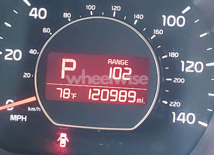 Photo 15 of 2014 Kia Soul (VIN KNDJN2A22E7058174)