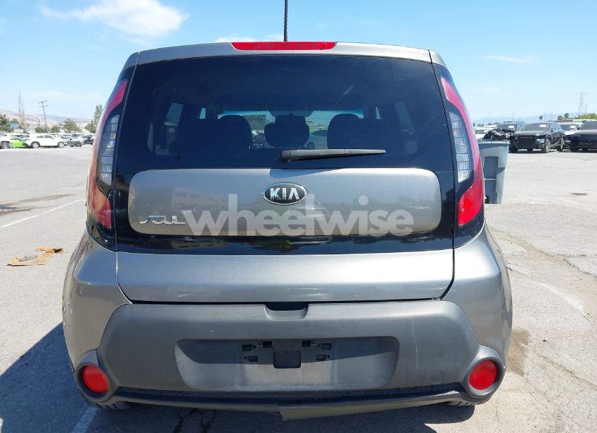 Photo 16 of 2014 Kia Soul (VIN KNDJN2A22E7058174)