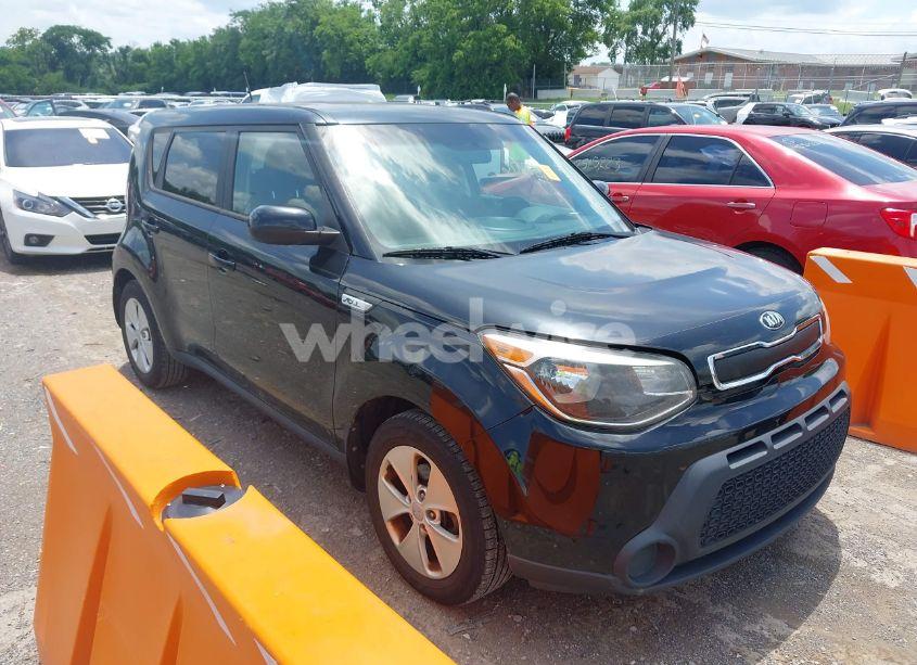 2015 Kia Soul (VIN KNDJN2A22F7782786) main photo
