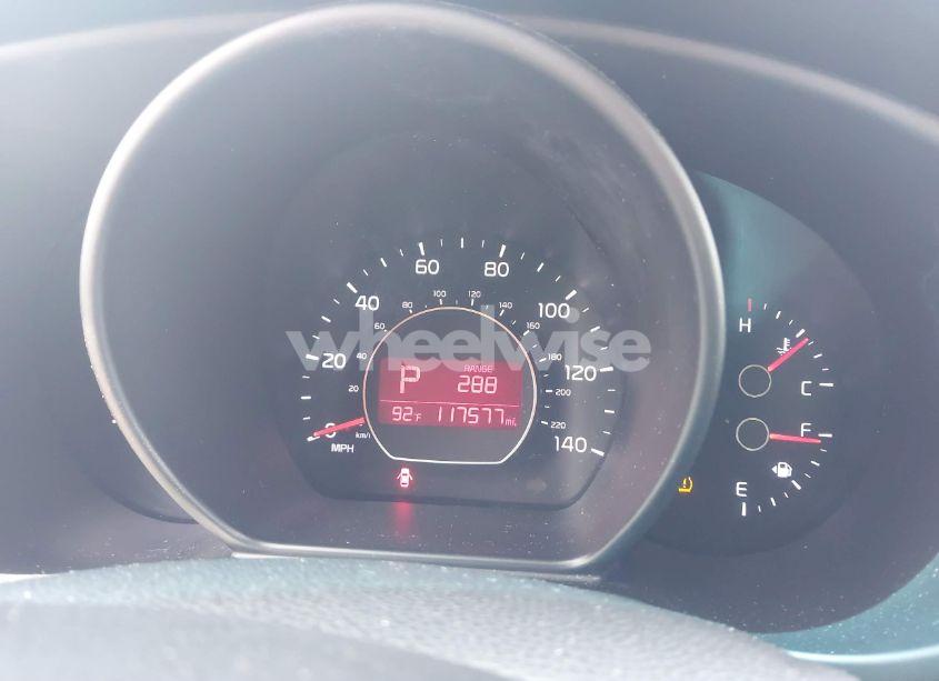 Photo 7 of 2015 Kia Soul (VIN KNDJN2A22F7782786)